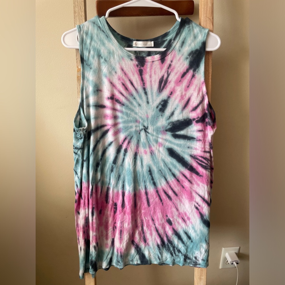 Boutique Tye Die Tank